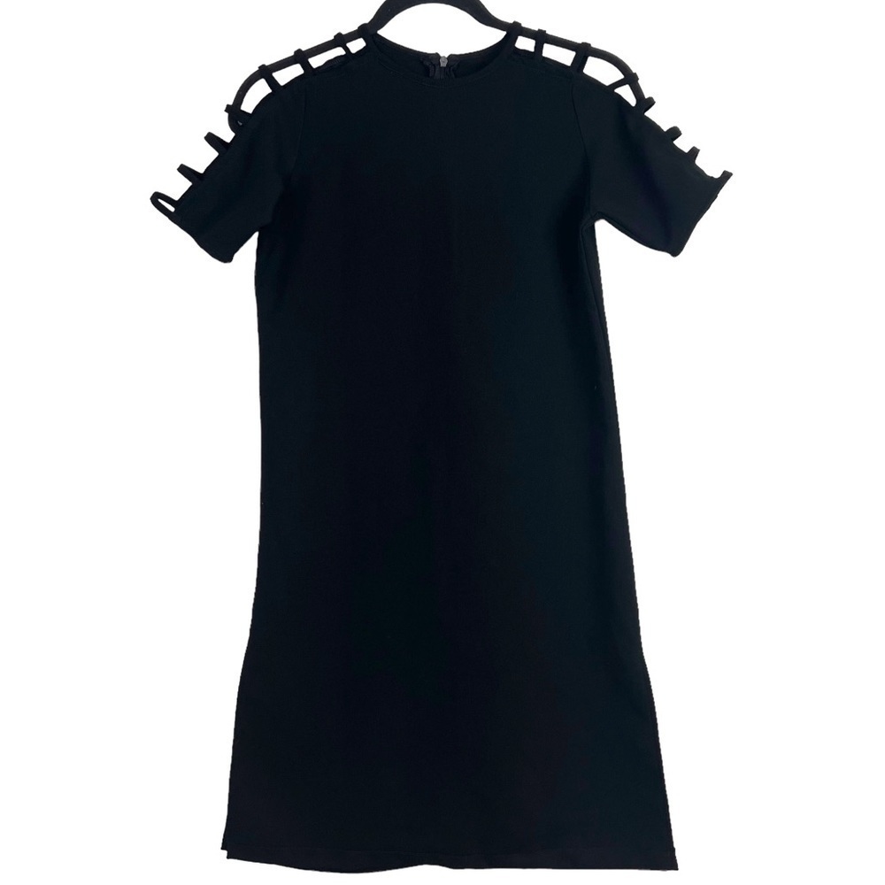 Black Strappy Cold Shoulder Short Sleeve Shift Dress Approx XS